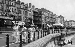 Grand-Parade-St-Leonards-on-Sea-c1910